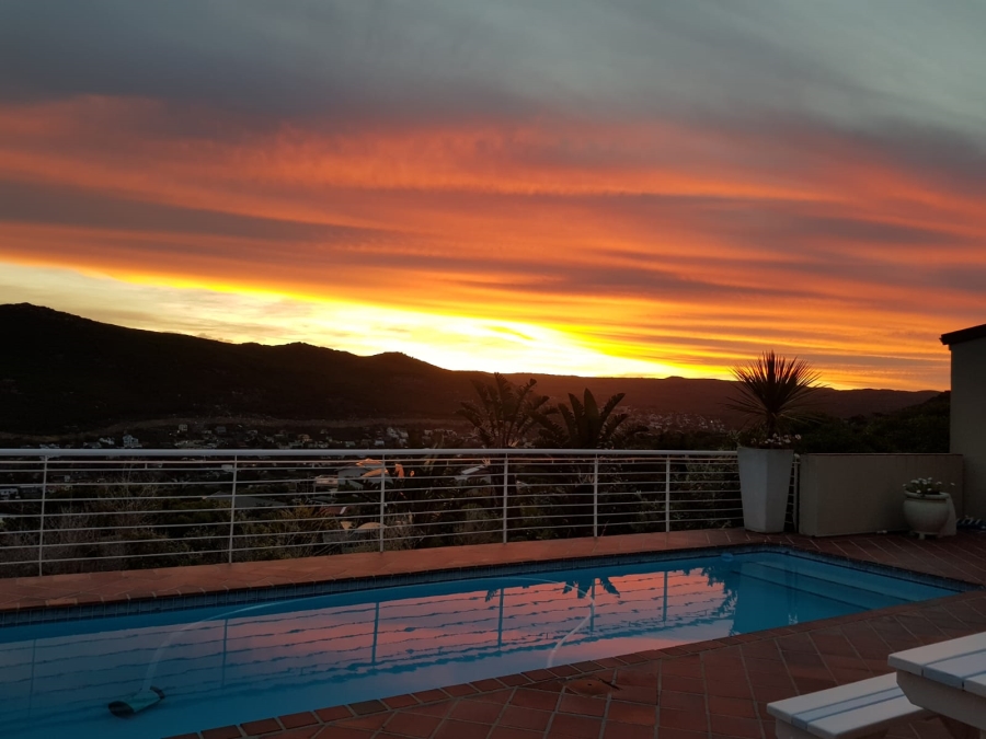 4 Bedroom Property for Sale in Glencairn Heights Western Cape